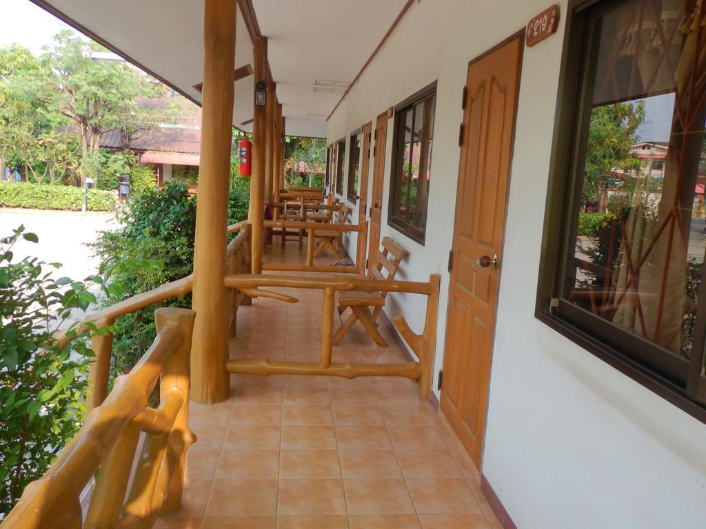 Mg Guesthouse Sukhothai Eksteriør billede