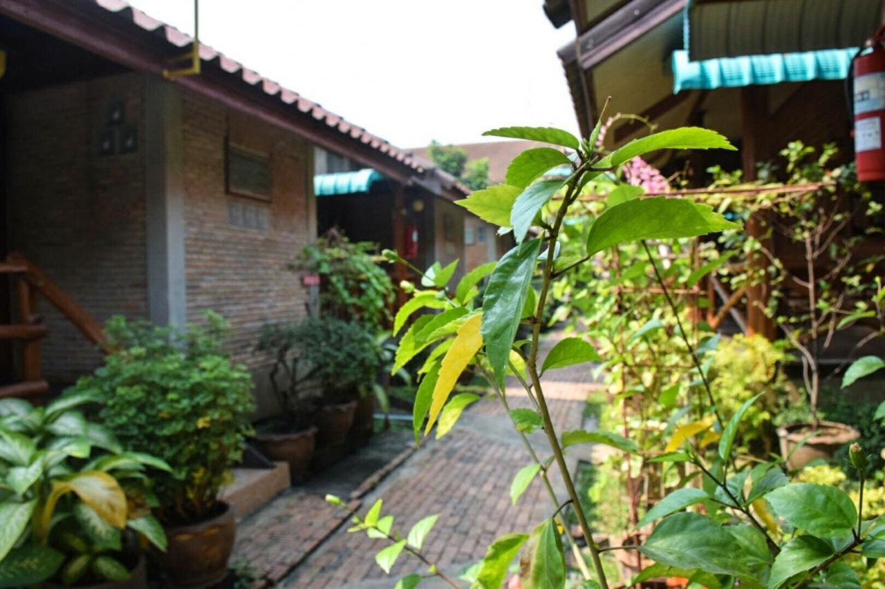 Mg Guesthouse Sukhothai Eksteriør billede