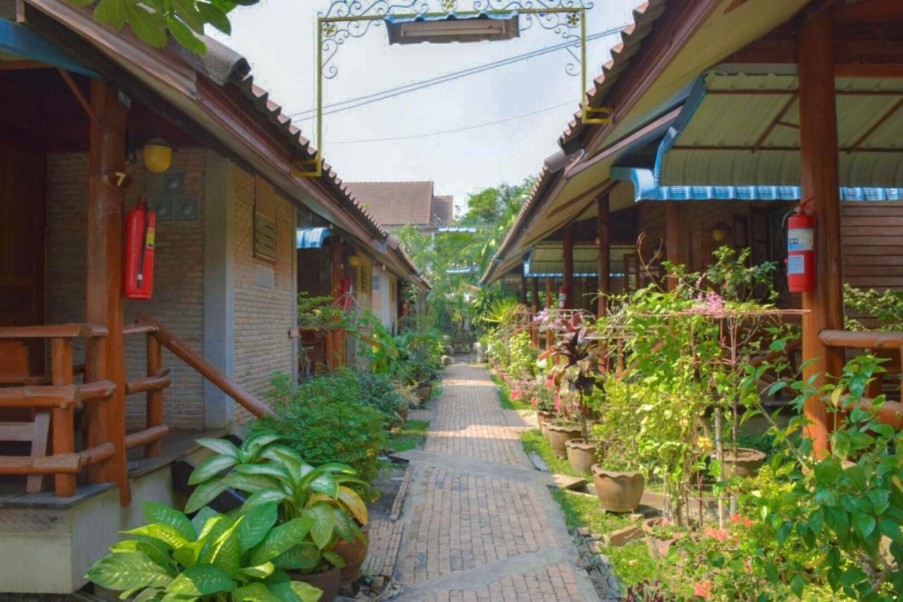 Mg Guesthouse Sukhothai Eksteriør billede